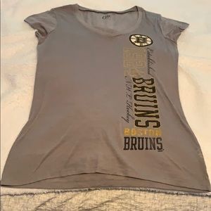 Women’s Boston Bruins tee
